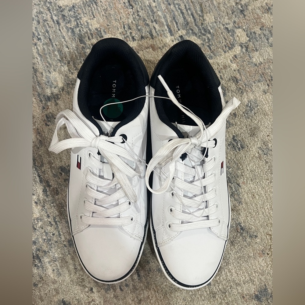 NEW Tommy Hilfiger White and Navy Men's Sneakers